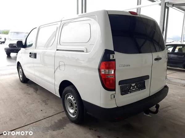 Hyundai H-1 Cargo teilverglast Autm DF - 8