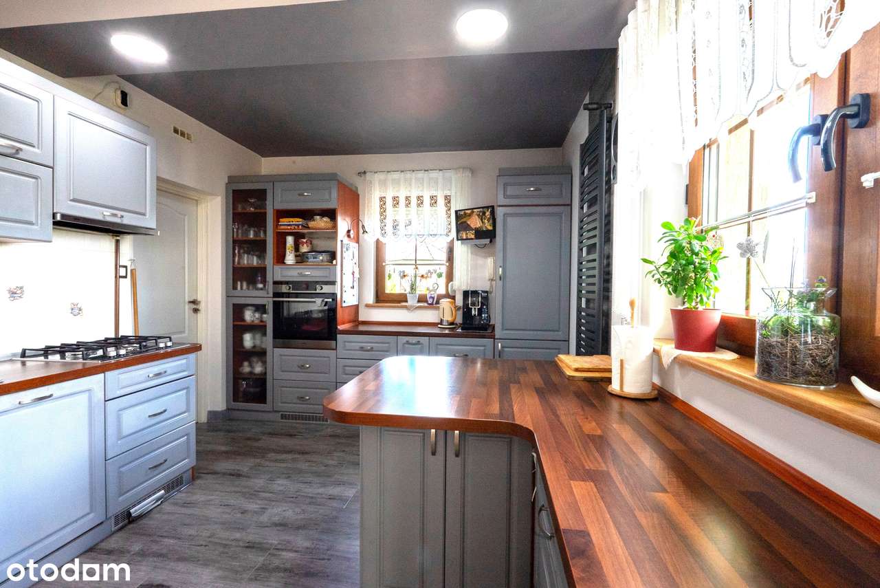 Dom z fotowoltaiką i pięknym ogrodem | 210 m² | widok na góry-17