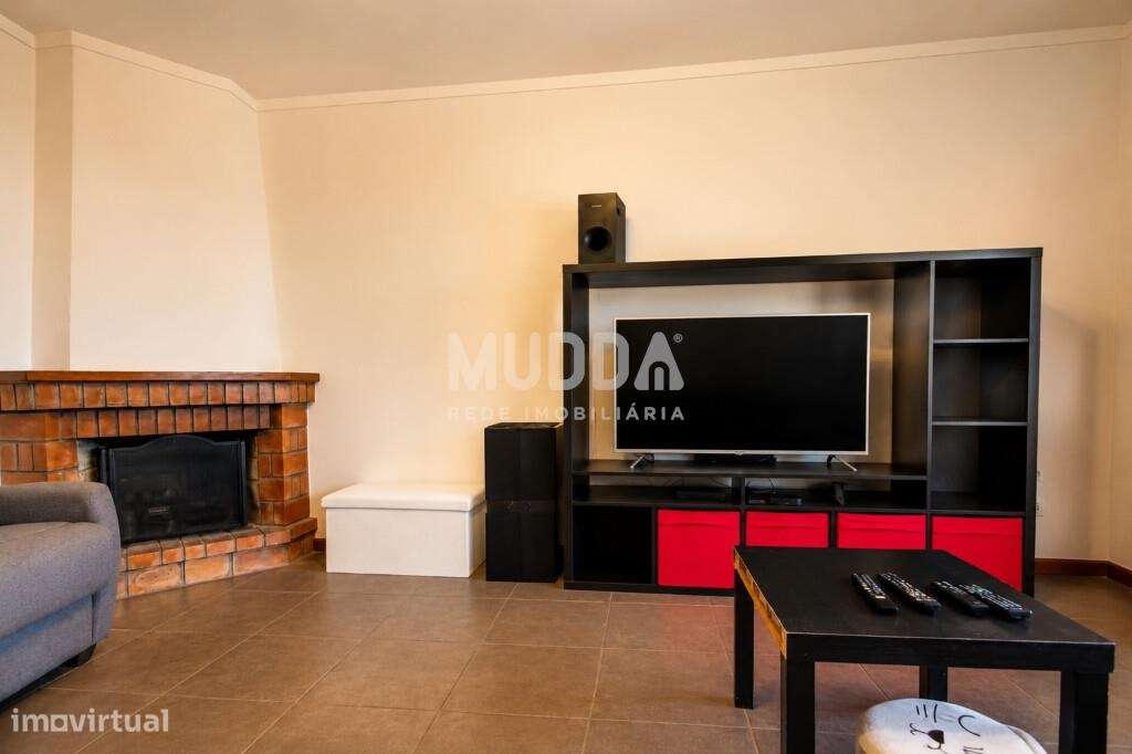 Apartamento T3 Duplex  no coração de Ovar – conforto, espaço e localiz-11