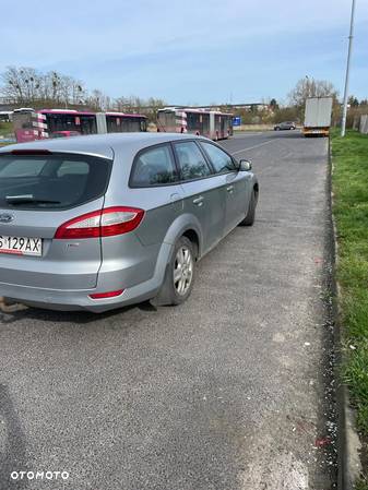 Ford Mondeo 1.8 TDCi Ghia - 3