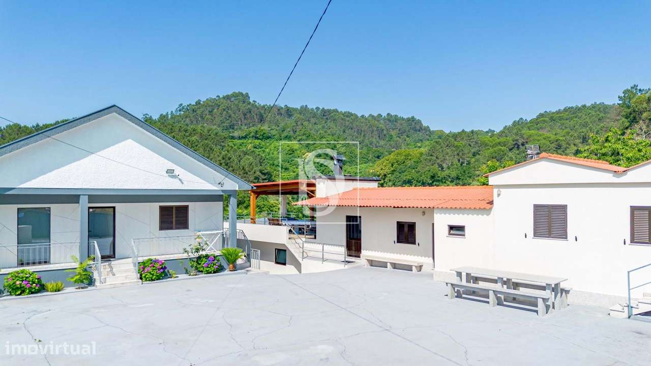 MORADIA T10 - Parque Aquático, Fregim - Amarante-8