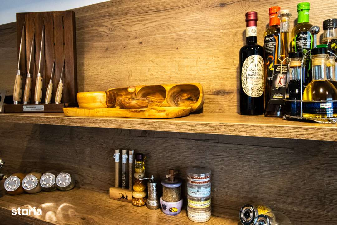 Resedinta de lux cu 5 dormitoare, gym si piscina Iancu Nicolae - Cambr - Imagine principală: 4/19