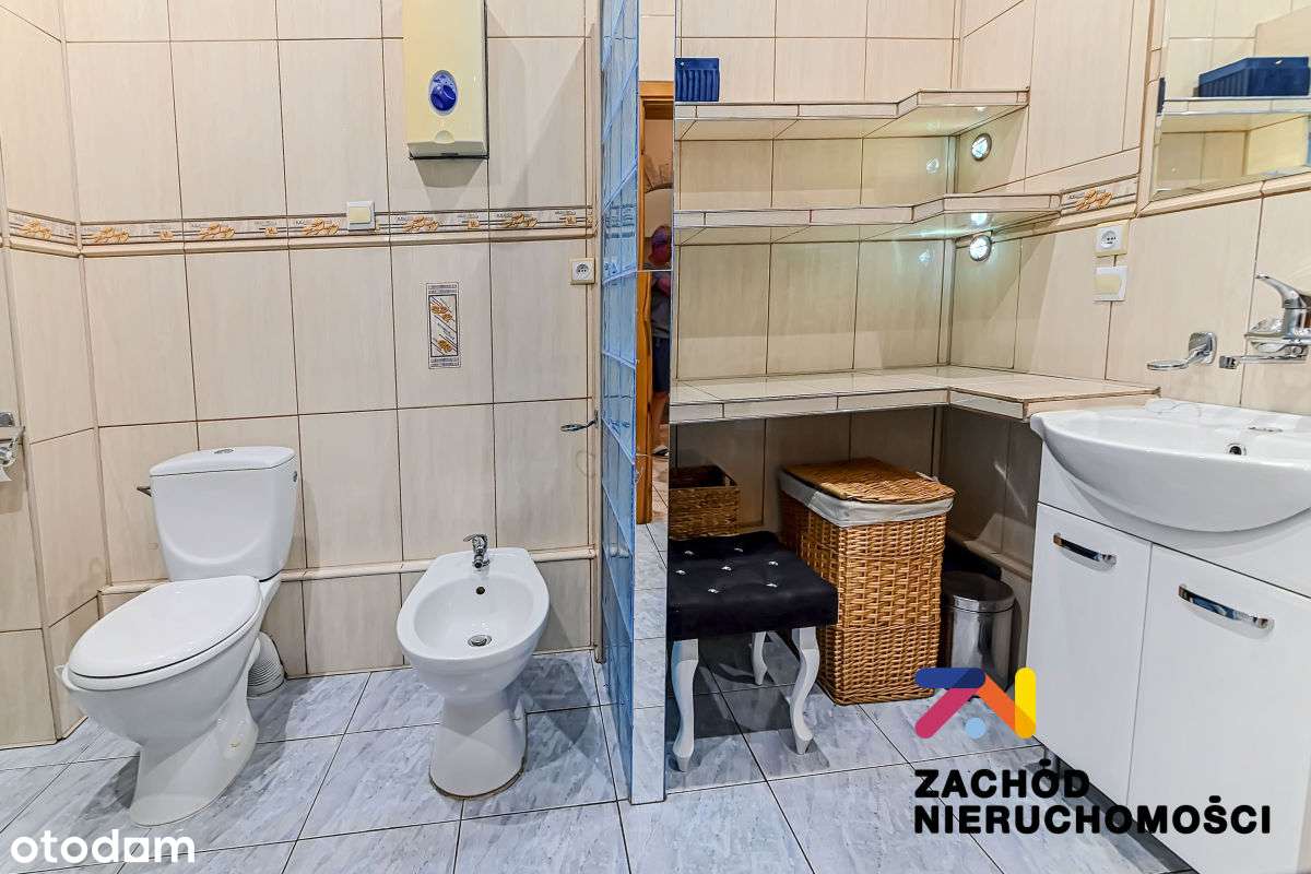 Atrakcyjny dom z dużą działką- Małomice-17