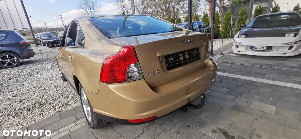 Volvo S40 1.8 Momentum - 14