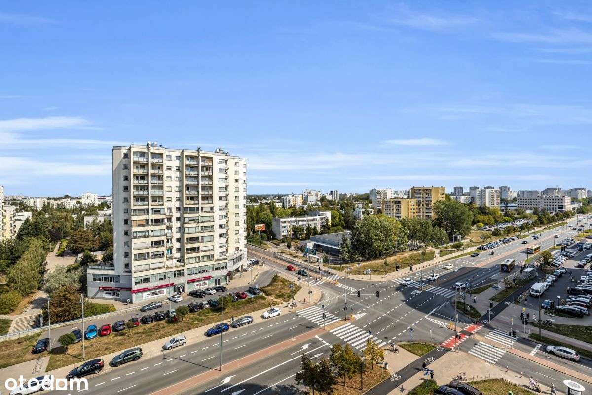 Słoneczne mieszkanie przy metrze Stokłosy-7