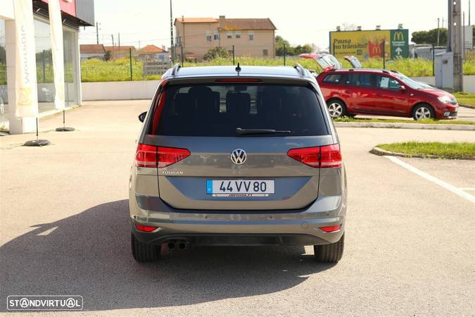 VW Touran 2.0 TDI Confortline - 8