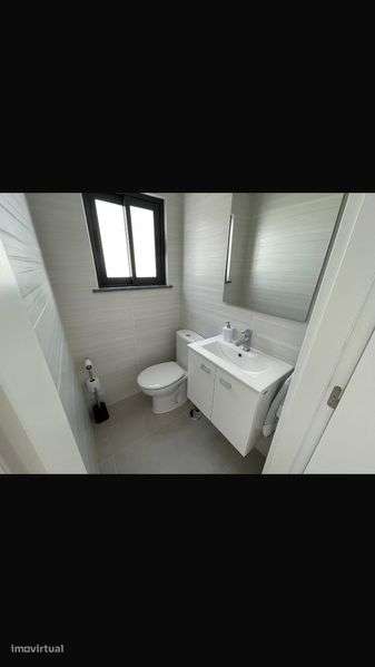 Casa para alugar emVila Nova de Canela - Grande imagem: 5/12