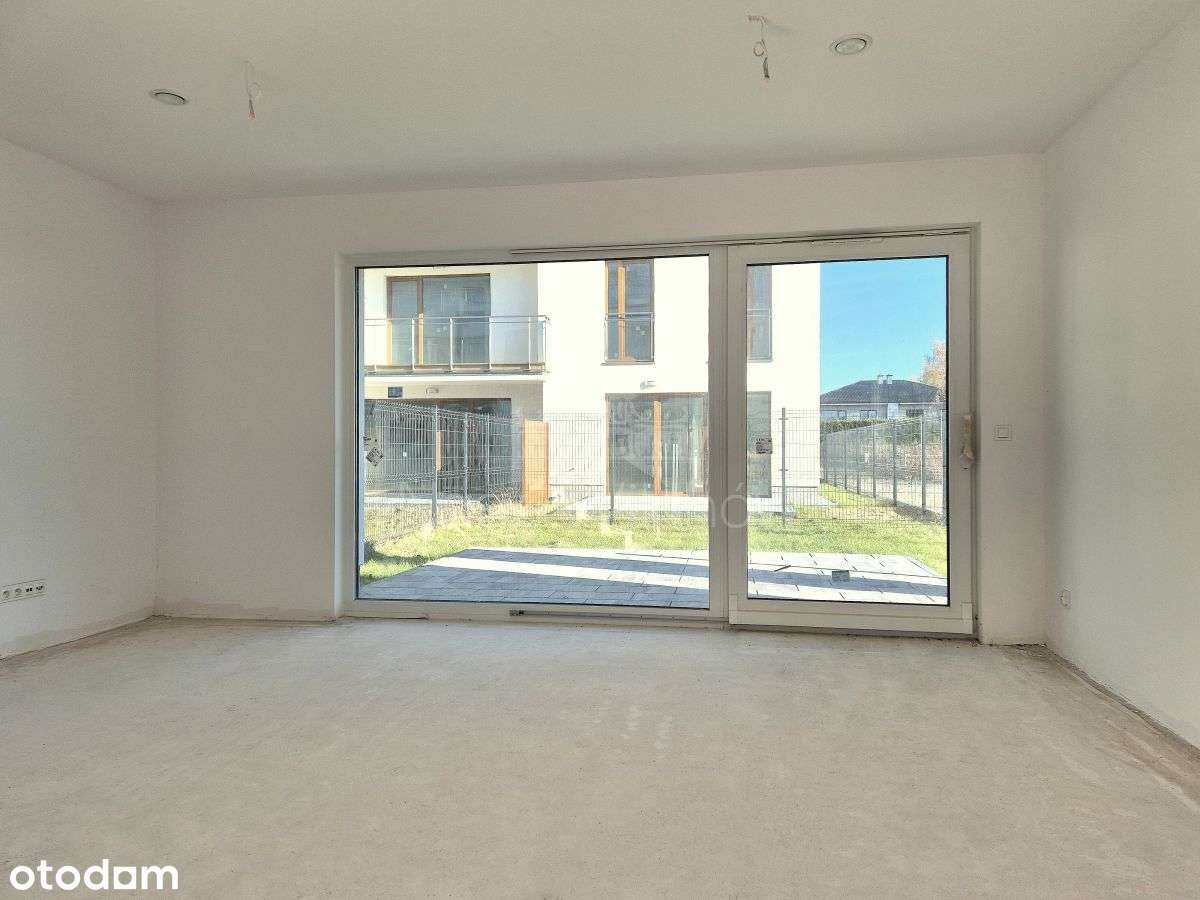 Funkcjonalny segment na początku Ursynowa-6