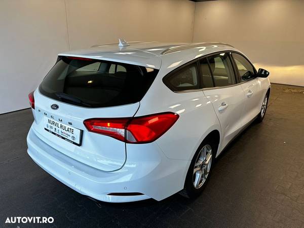 Ford Focus 1.5 EcoBlue Connected - 6