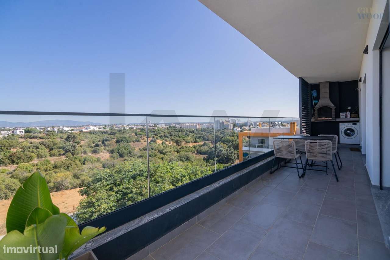 Excelente apartamento novo, localizado entre a cidade e o mar-38