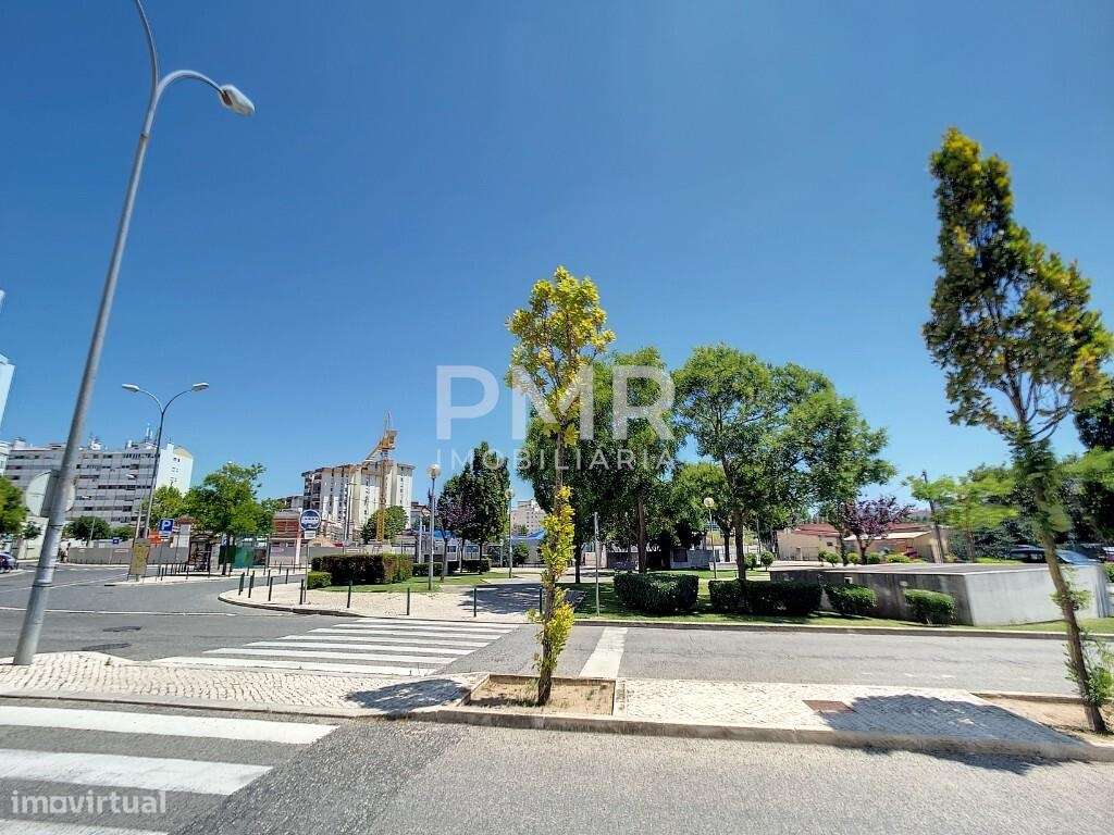 Apartamento T1 em Santa Clara-18