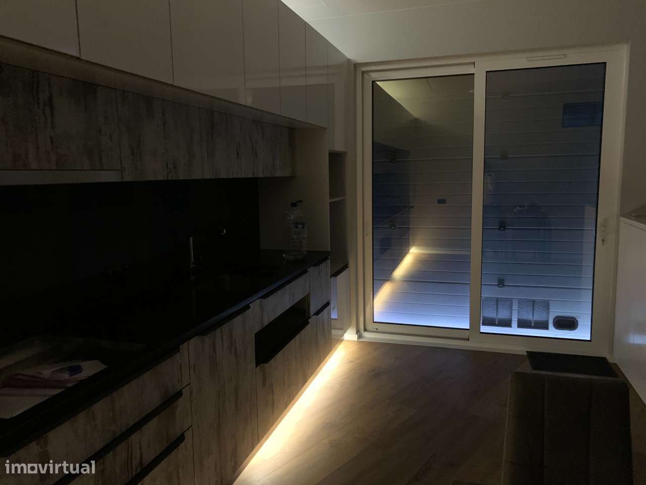 Apartamento T2 remodelado, com estacionamento - Benedita, Alcobaça-33