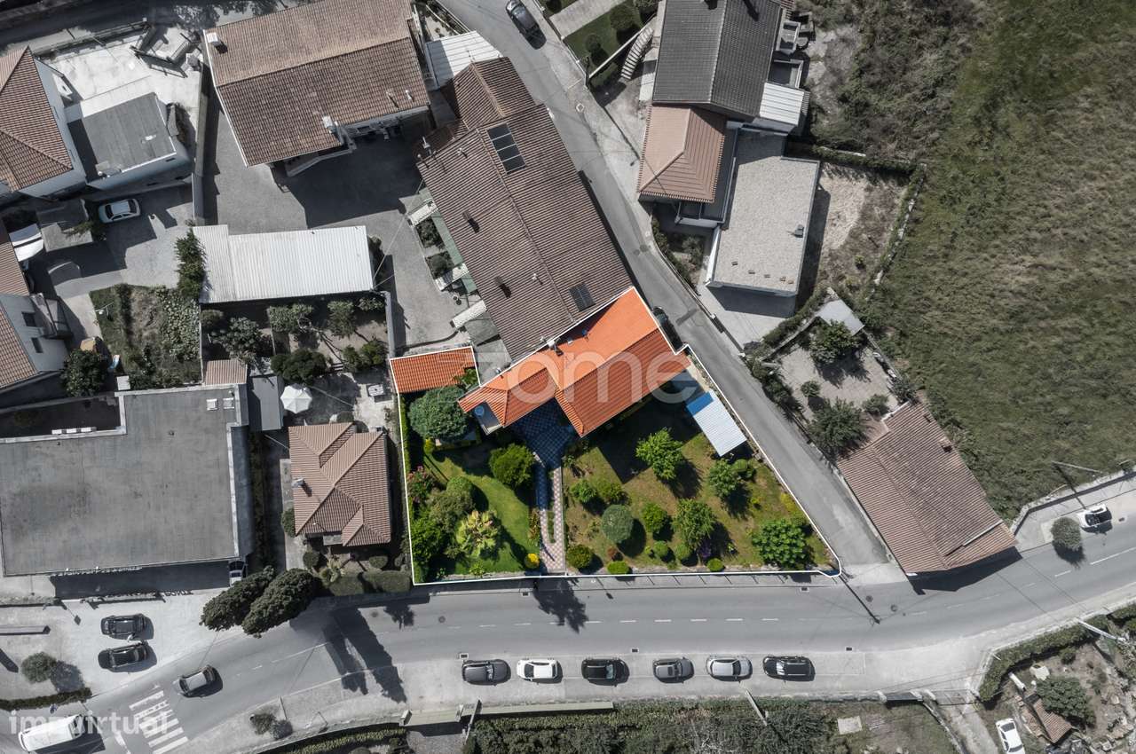 Moradia individual T4 + T3 em S. João Ponte - Grande imagem: 5/23