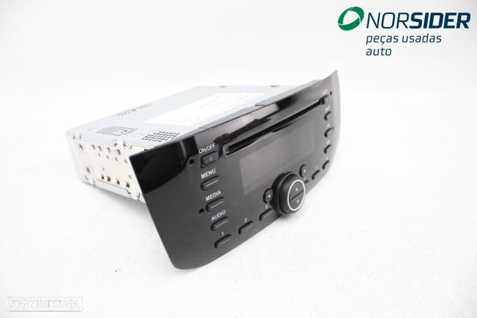 Rádio Fiat Grand Punto|12-18 - 2