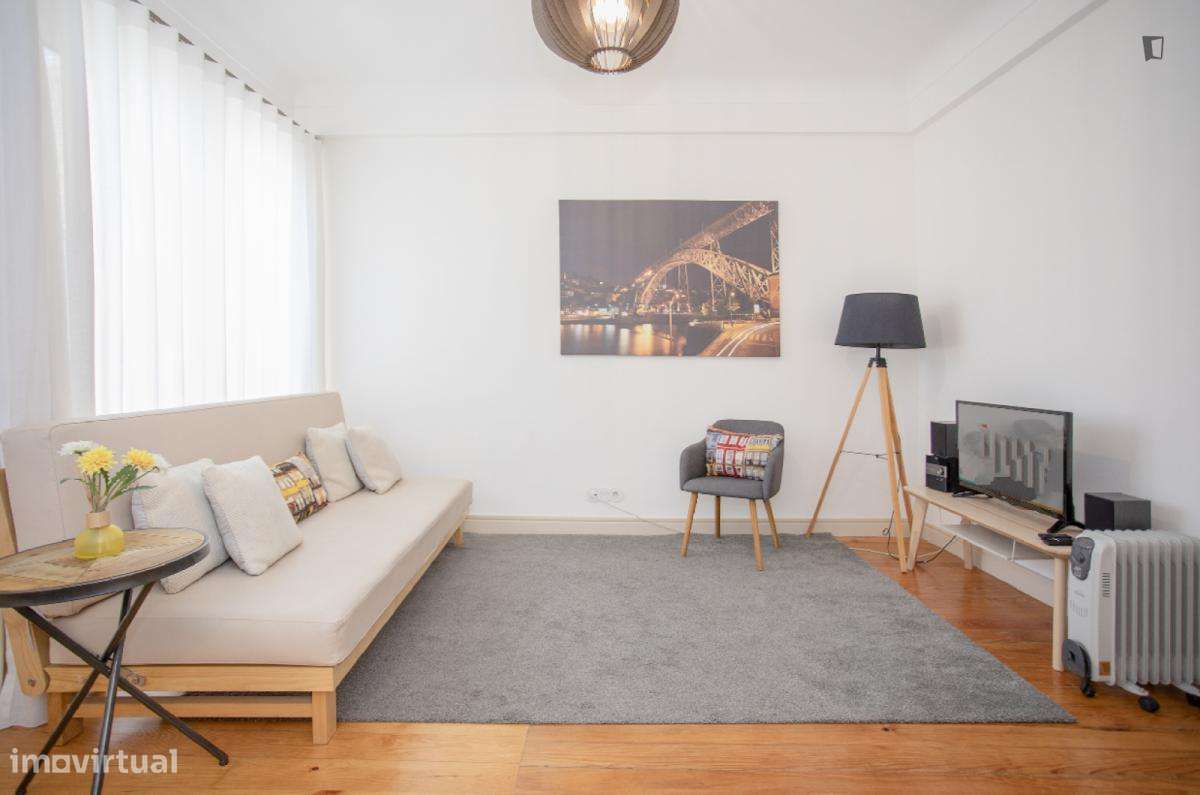 Apartamento com 3 quartos - localizado em Santo Ildefonso Porto - Grande imagem: 5/40