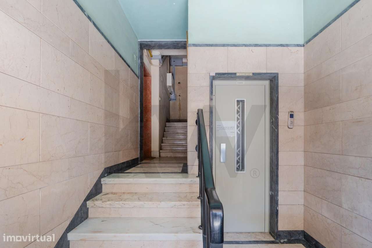 Investimento em Campo de Ourique – T2 Arrendado - Grande imagem: 3/11