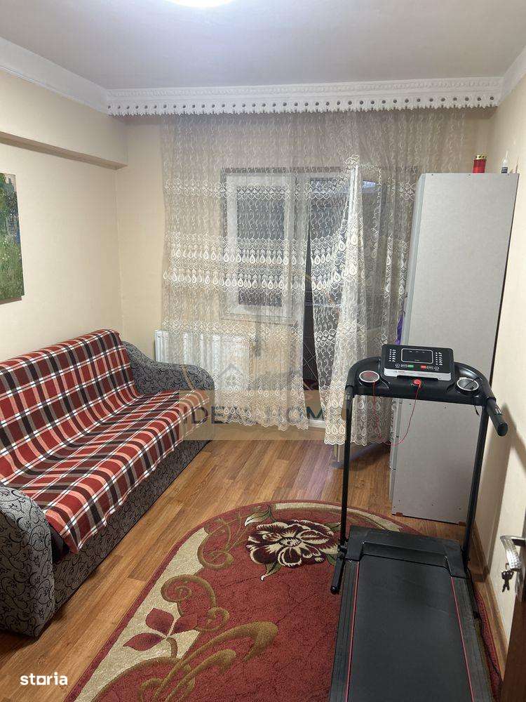 Apartament 4 camere decomandat - etaj intermediar - 92mp - 1980 - Imagine principală: 3/7