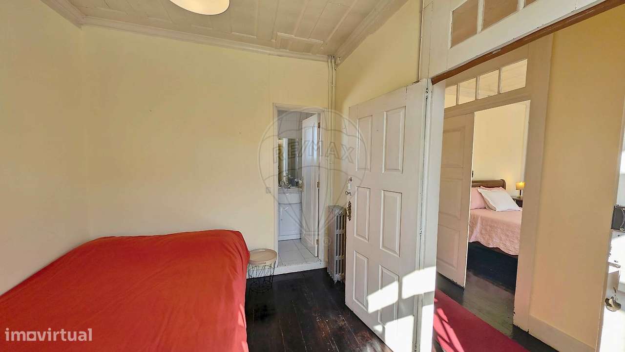 Moradia T4 para venda-16