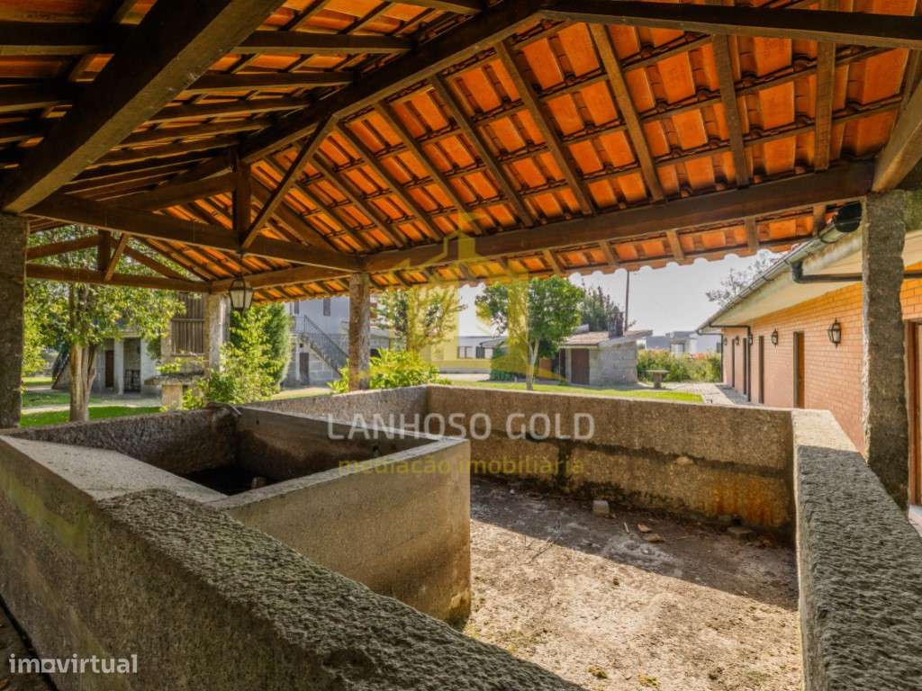 Encantadora Moradia T4 em Pedra Campos e Louredo-27