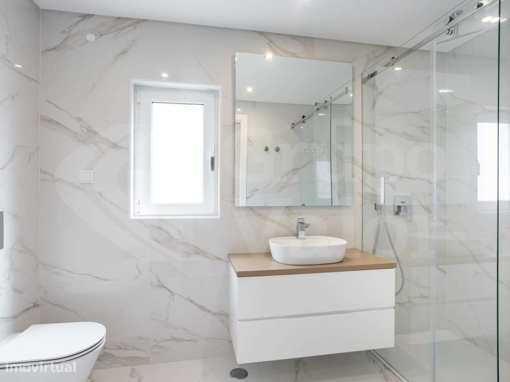 Apartamento T3 Novo com Estacionamento - Parede - 1º E - Grande imagem: 5/22