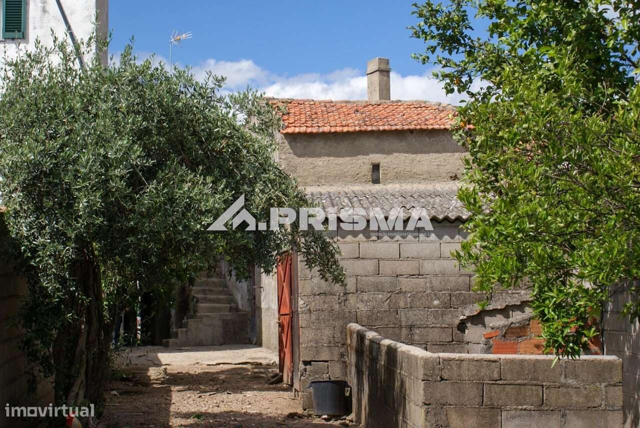 Moradia com espaço exterior para venda em Zebras, Fundão-21