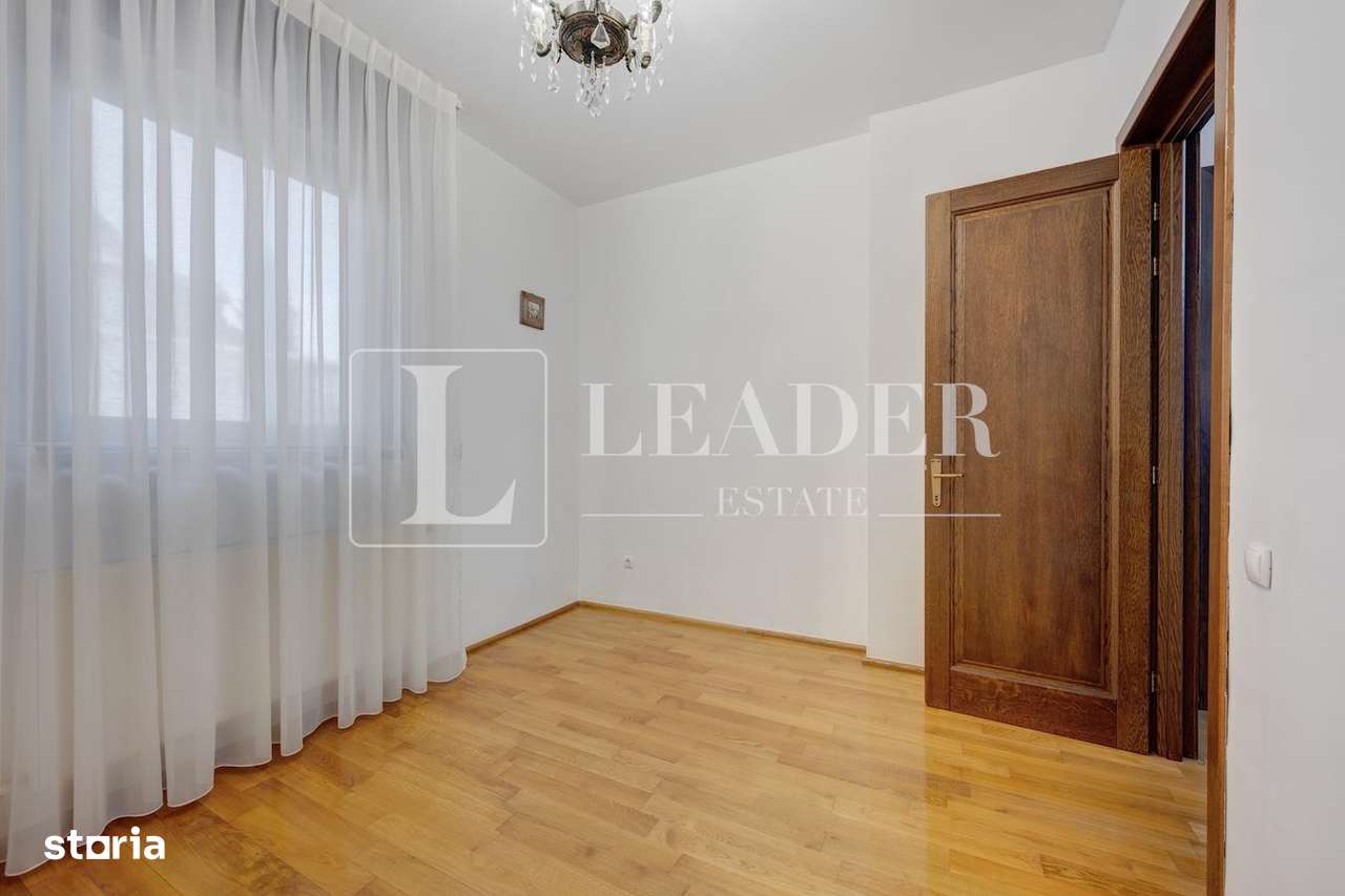 Vanzare vila consolidata si renovata | Parcul Circului-19