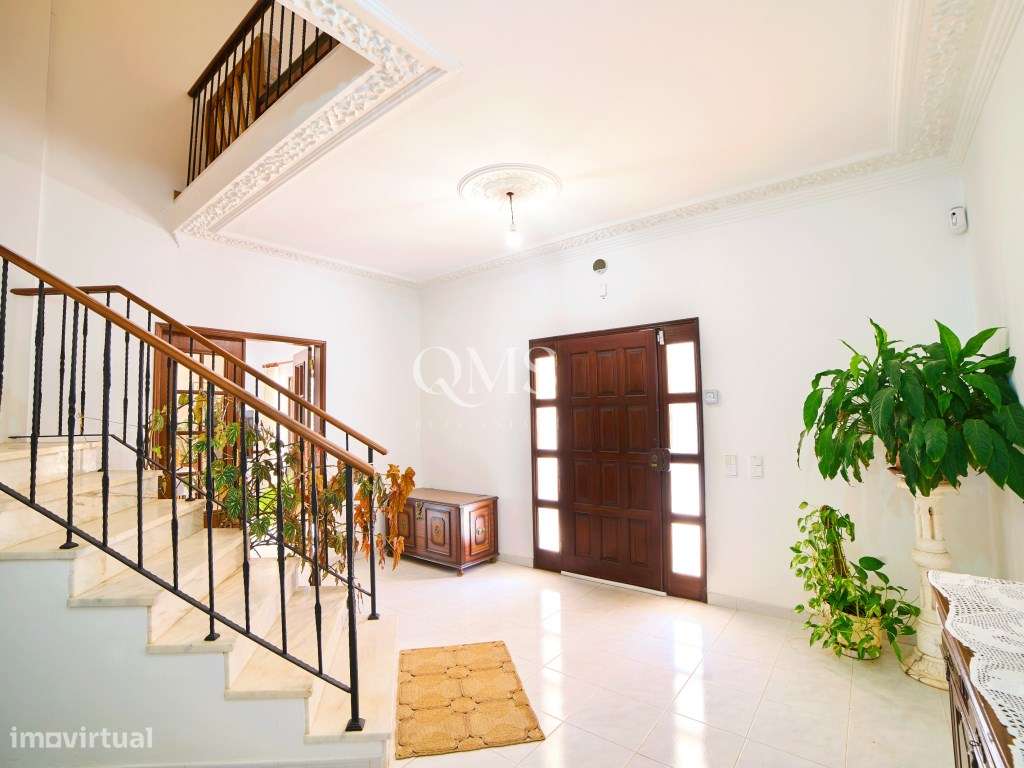 Um retiro intemporal no Algarve onde a elegância encontra a serenidade-6