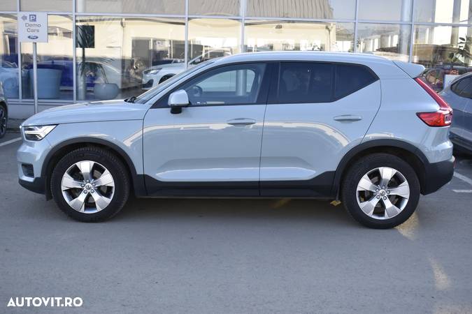 Volvo XC 40 D4 AWD Momentum - 7