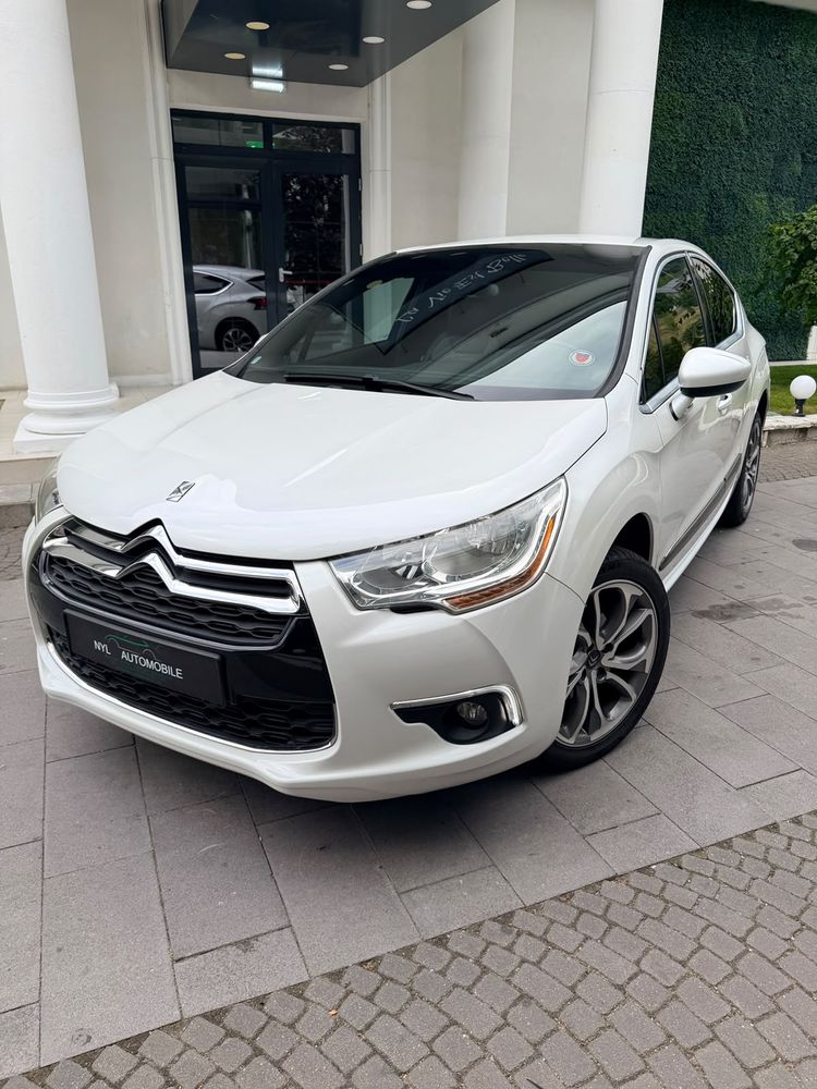 Citroën DS4 BlueHDi 120 S&S Chic 2014