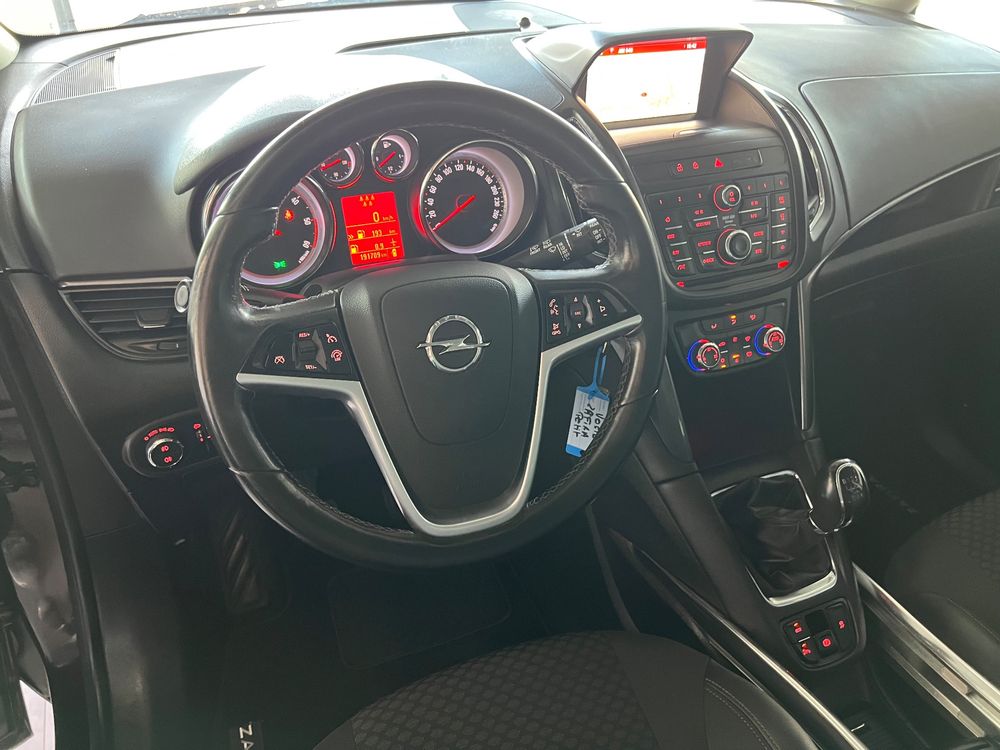 Opel Zafira
