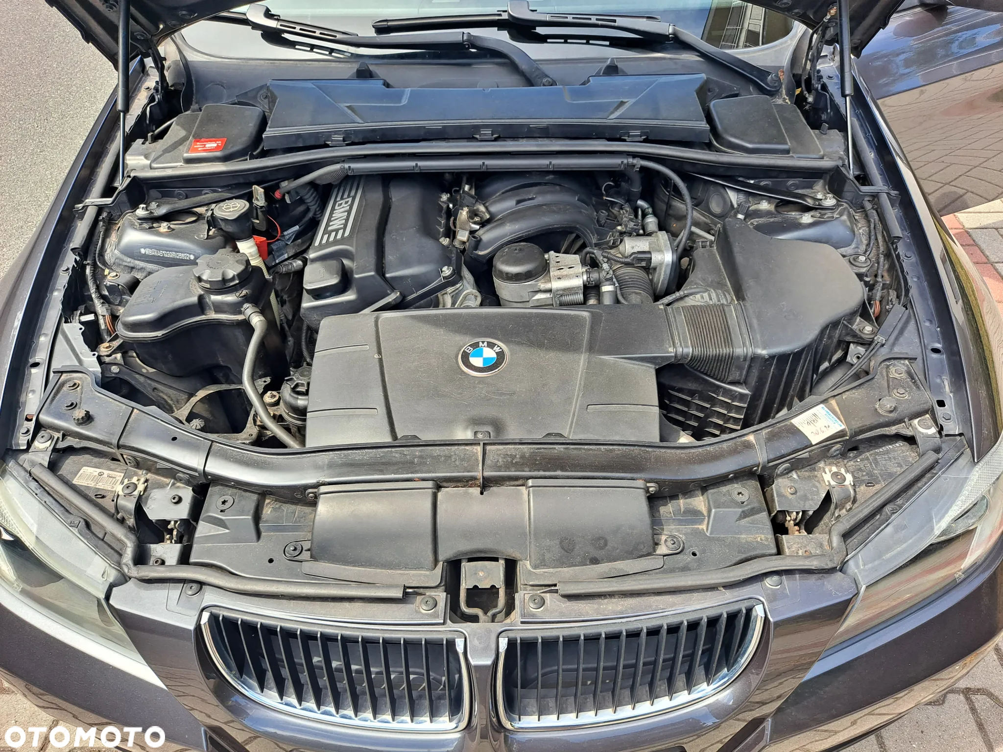 BMW Seria 3 318i - 15