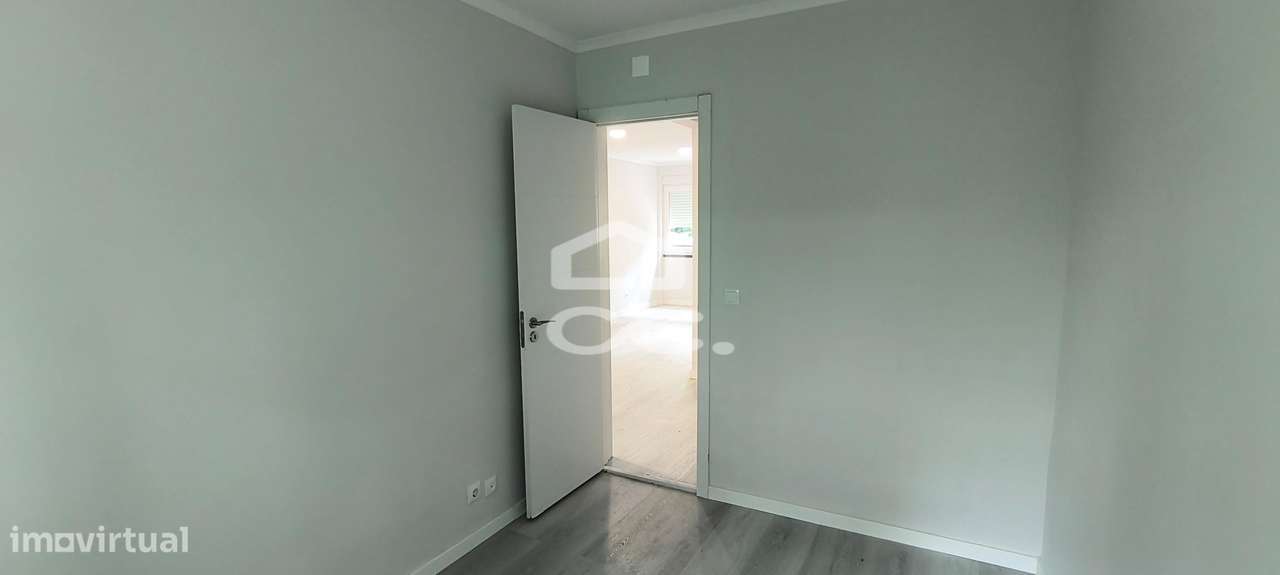 Apartamento T2 Benfica-10