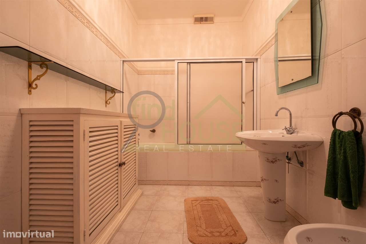 Vende-se Quinta com 13386m2 em São Pedro de Penaferrim, Sintra-46