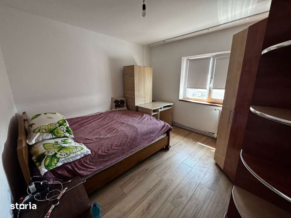 Apartament 2 camere, decomandat, 56mp., Rovine, zona Parculet Rovine - Imagine principală: 3/8