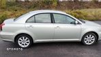 Toyota Avensis 2.0 D-4D Sol Premium - 5