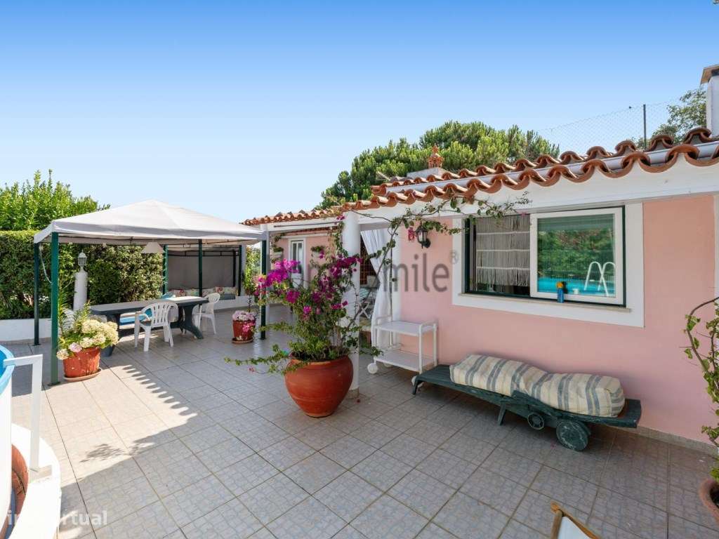 T3+1 COM 2 TERRAÇOS. ANEXO COM PISCINA-8