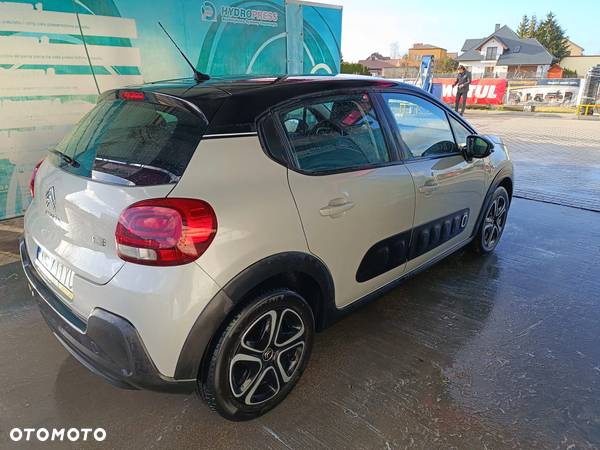 Citroën C3 1.2 PureTech Shine - 22