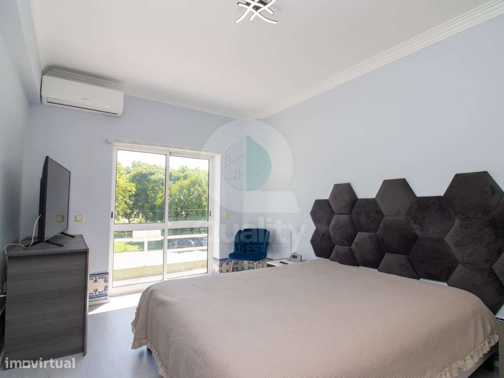 Excelente Apartamento T2 - Baixa da Banheira-14