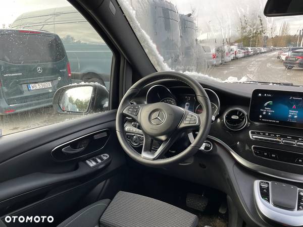 Mercedes-Benz Klasa V 300 d 4-Matic Exclusive 9G-Tronic (d³ugi) - 19