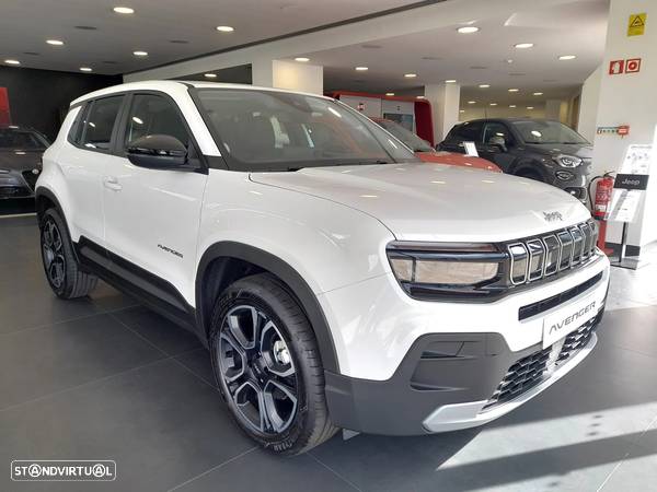 Jeep Avenger 1.2 GSE T3 Altitude - 4