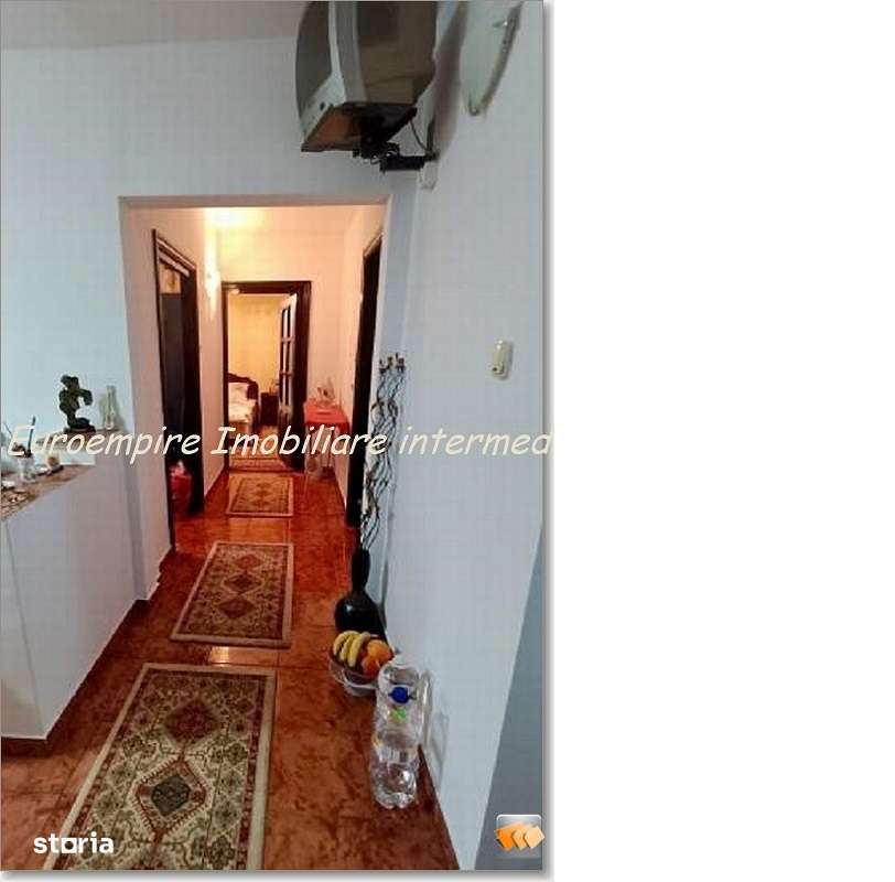 Apartament 3 camere decomandate zona Tomis 3-0