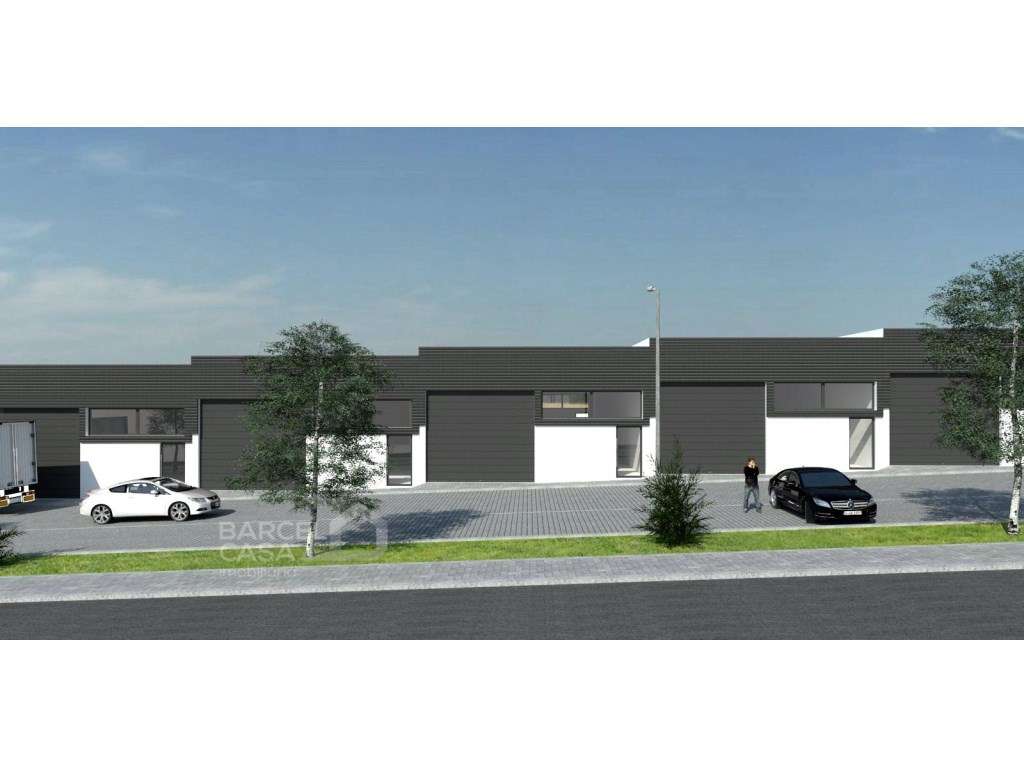 Armazém novo com 300 m2 e terreno-4
