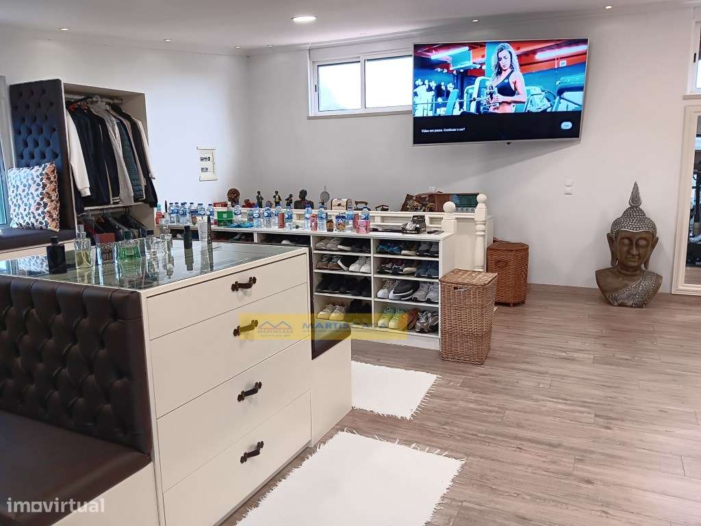 MORADIA DE LUXO V3 COM PISCINA e QUINTA- TERRUGEM-30