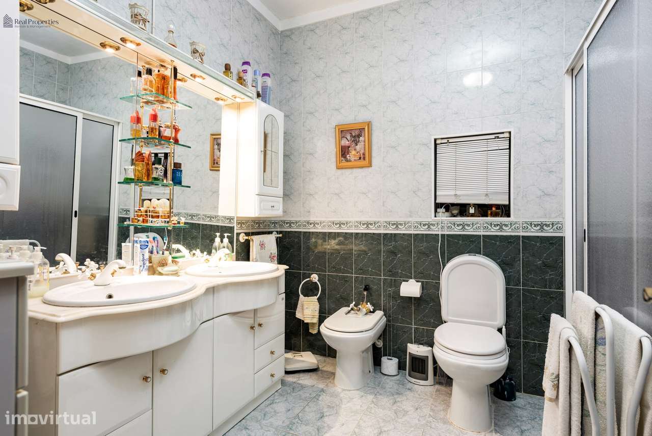 Encanto Algarvio – Moradia Térrea Isolada com Piscina e Jardim-20
