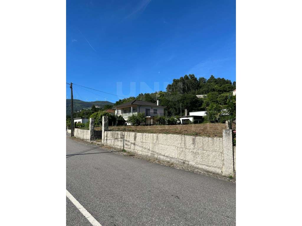 Terreno urbanizável Gondomil, Valença - Grande imagem: 4/9