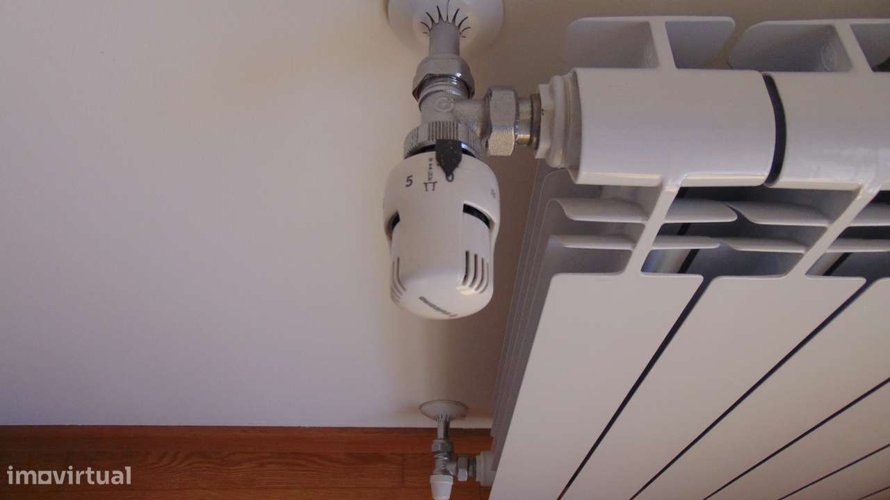 T2 com suite  Colinas do Cruzeiro, Odivelas-23