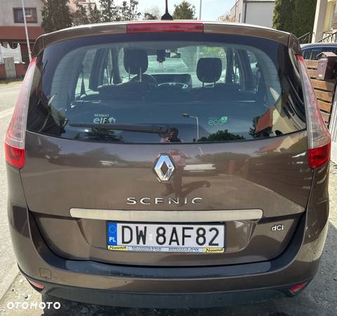 Renault Scenic - 6