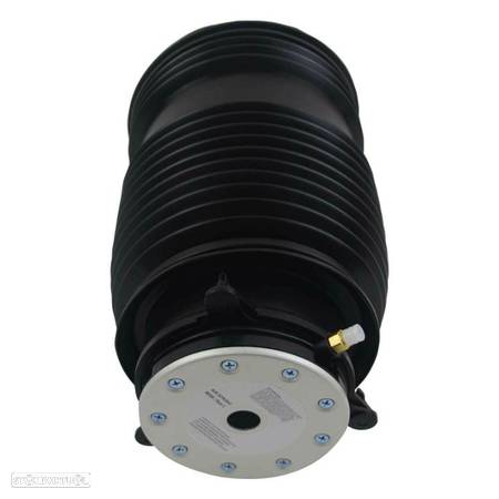 Bolsa de ar Mercedes Classe C W205 / S205 / C205 / A205 / V205 Suspensão Traseira Esquerda - 9