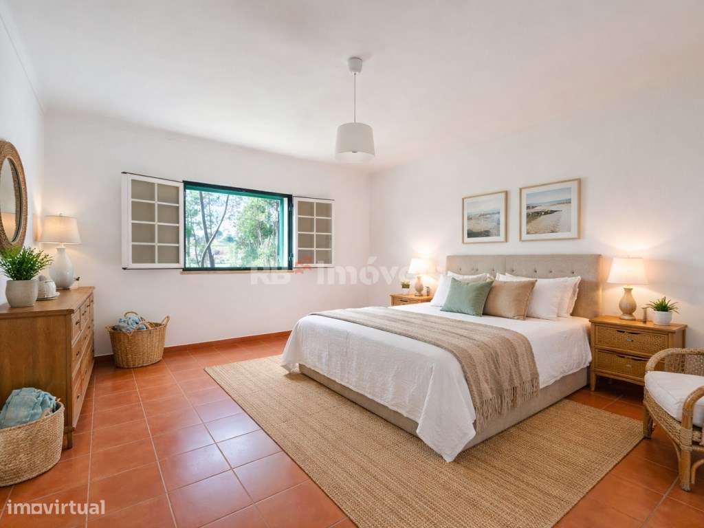 Moradia T3, c/ Jardim, Garagem e Zona de Estar Exterior - Castelo d...-32