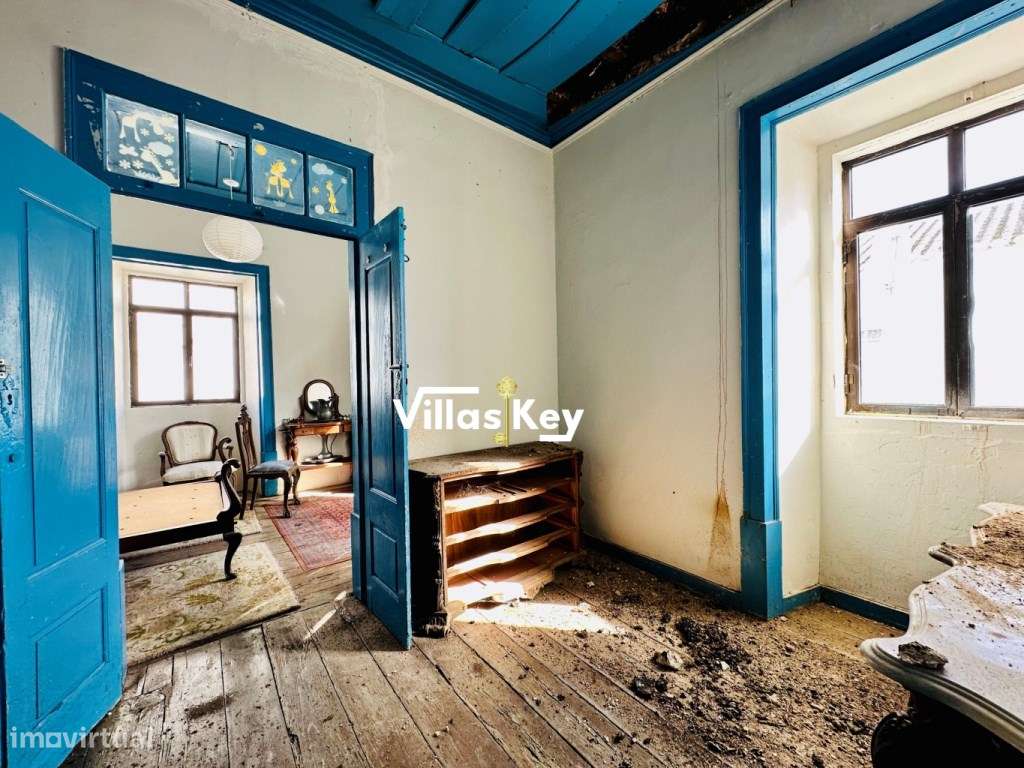 Prédio com garagem, loja e vários compartimentos Lagos, Algarve,Por... - Grande imagem: 4/37